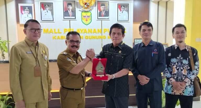 CREATOR: gd-jpeg v1.0 (using IJG JPEG v62), quality = 82