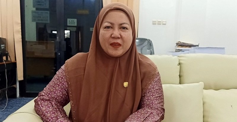 0203-Henny-Rosgiati-Rusli