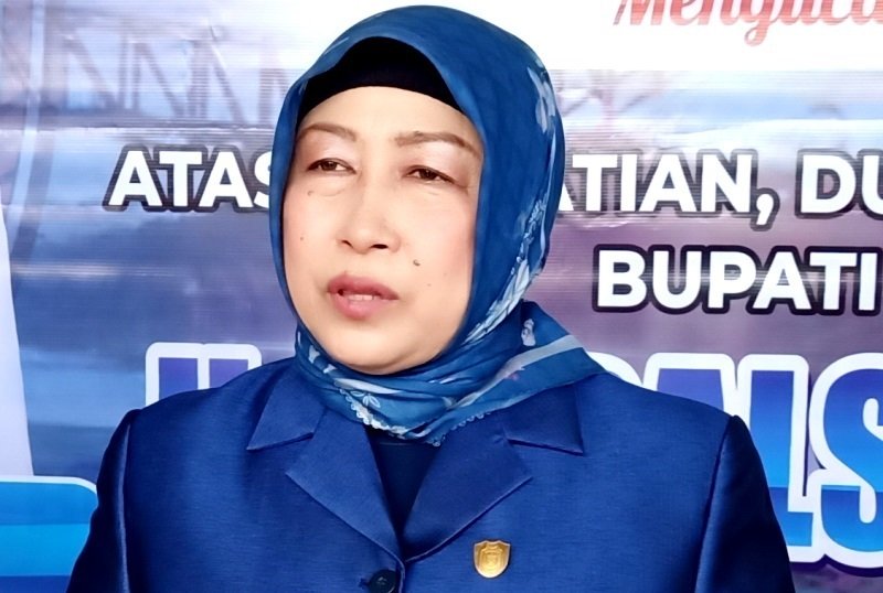 Ketua DPRD Barito Utara, Hj. Mery Rukaini.