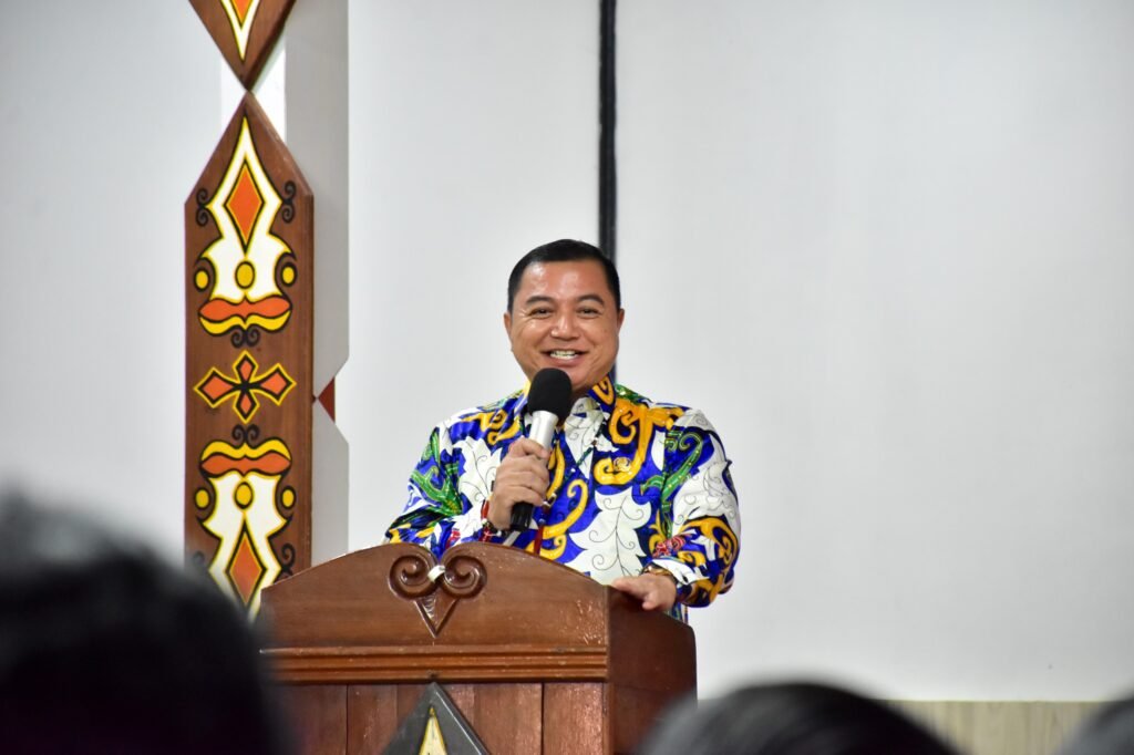 Wakil Bupati Kapuas, Dodo.