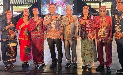 0308.Tim Kesenian Kalteng Tampil Memukau di Pasar Raya Taman Budaya Jawa Tengah