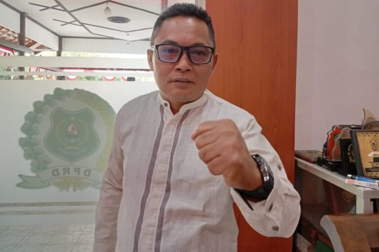 0408.Legislator Ini Cium Aroma Kejanggalan Puskesmas Pujon