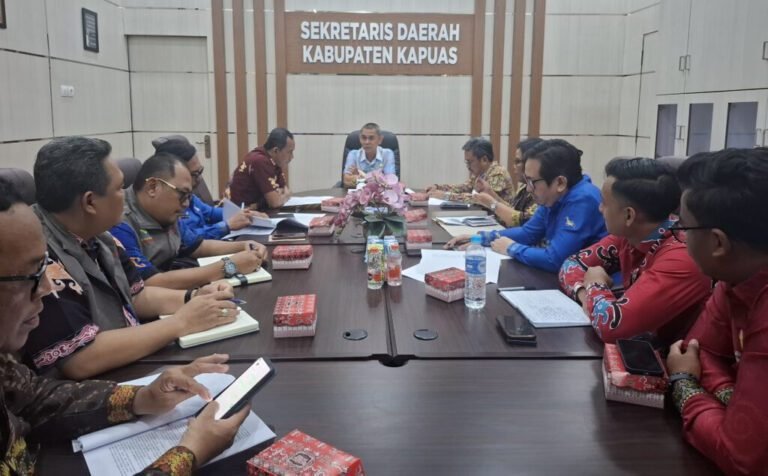 0708.Produk Kerajinan Rotan Kapuas Siap Mendunia di Pameran AOE 2025