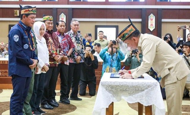 0908.Respons Kemarau, Kalteng Tetapkan Status Siaga Darurat Karhutla