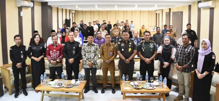 1208.Pemkab Kapuas Dukung Penuh Penguatan Kelembagaan Pengawas Pemilu