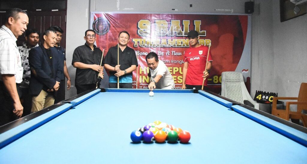 1408.PBB Kapuas Gelar Turnamen Biliar
