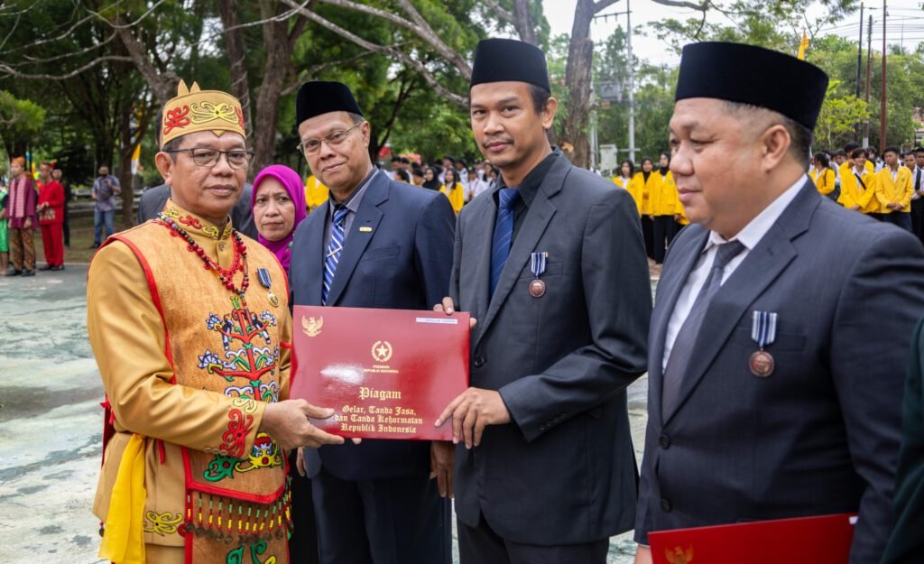 1708.UPR Gelar Upacara Peringatan HUT RI