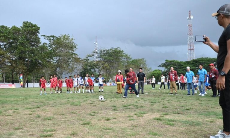 1908.Wakil Rakyat Dukung Pembangunan Infrastruktur Olahraga