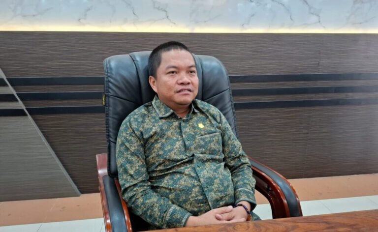 2308.Wakil Rakyat Puji Gercep Pemkab Kapuas Tangani Banjir