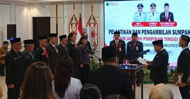 2508.Ini Para Pejabat Baru di Pemkab Kapuas