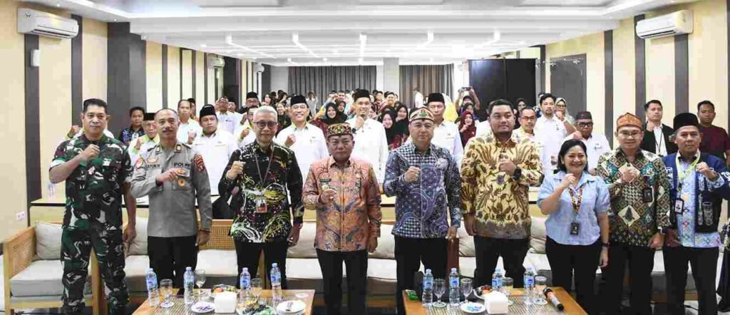1109.OJK dan BEI Edukasi Masyarakat Pulang Pisau dan Kapuas tentang Pasar Modal