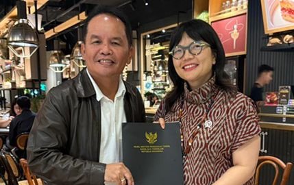 1409.Agustiar Sabran Pastikan Pembangunan Sekolah Garuda di Kalteng Terwujud