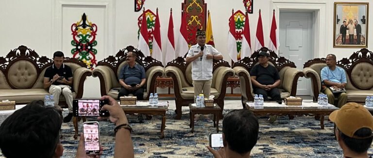 1709.Citra Positif Kepemimpinan Agustiar Sabran Capai 85,9 Persen