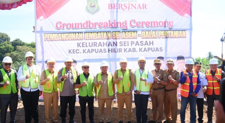 2209.DPRD Kapuas Janji Mengawal Pembangunan Jembatan Sei Asam - Balai Pertanian