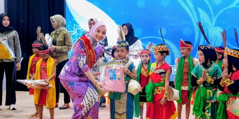 2709.Bunda PAUD Kalteng Ajak Seluruh Elemen Dukung PAUD