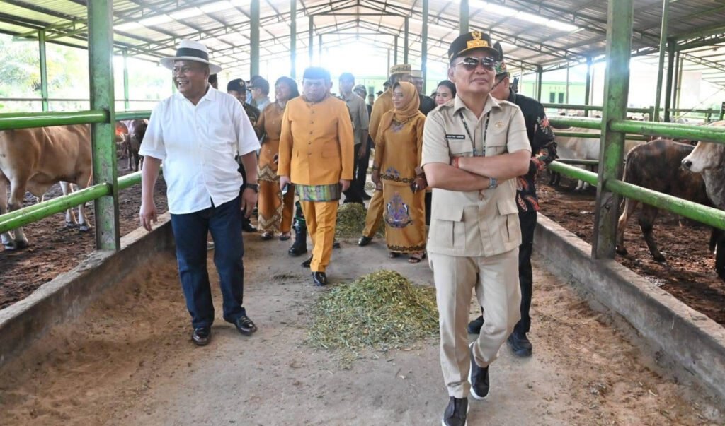 0510.Gubernur Kalteng Dorong Industri Peternakan Nol Limbah