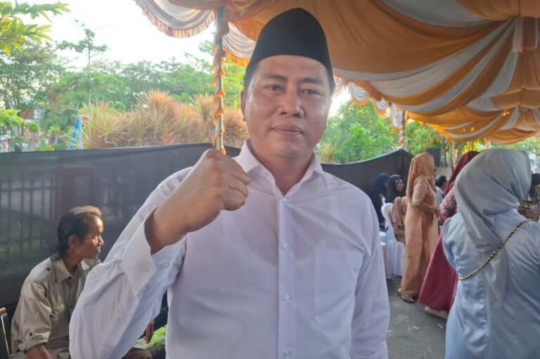 0810.DPRD Kapuas Dukung Bedah Rumah Warga Terdampak Puting Beliung