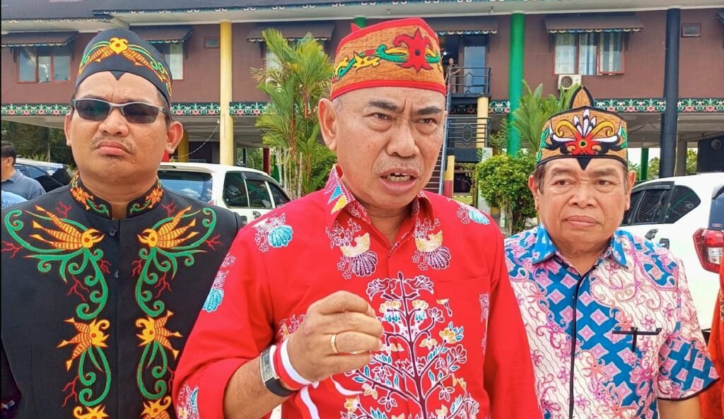 1810.Eksistensi Budaya Dayak Terancam Narkoba, GDAN Siap Bertindak