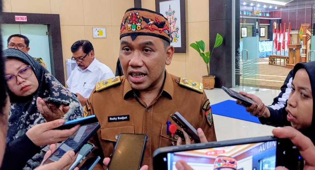 2010.90% Perusahaan Perkebunan di Kalteng Komit Dukung PAD dan Kewajiban Plasma