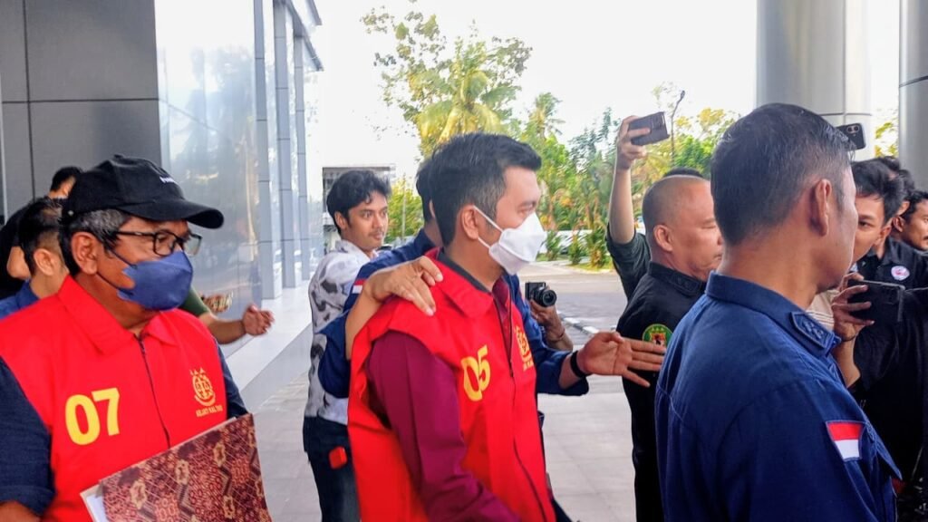 2310.Kadis Kominfo Seruyan Jadi Tersangka Dugaan Korupsi Internet