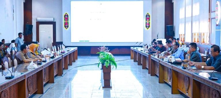 CREATOR: gd-jpeg v1.0 (using IJG JPEG v62), quality = 82