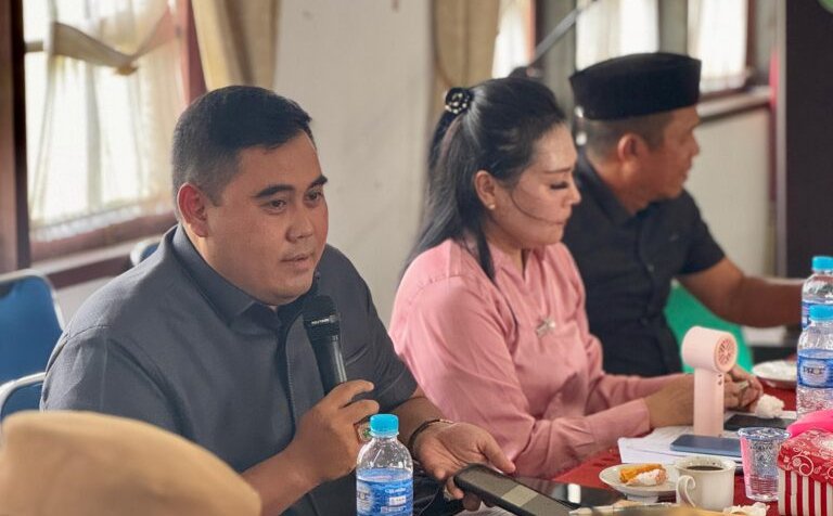 0402.Abdullah Janji Perjuangkan Usulan Masyarakat Pulau Petak