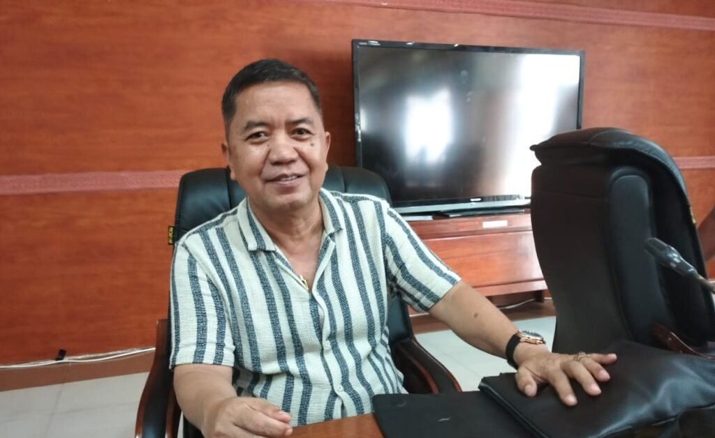 0502.Legislator Kapuas Apresiasi Bantuan RKM untuk Warga