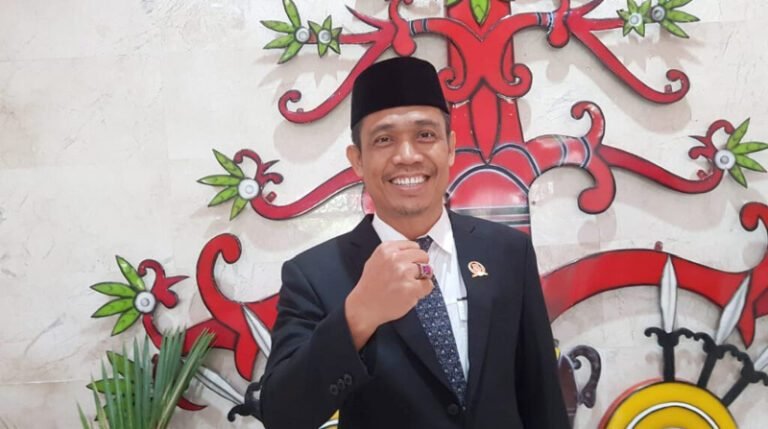 0807.DPRD Kapuas Dorong Pemkab Ciptakan Iklim Investasi yang Aman dan Nyaman