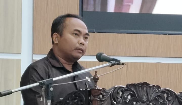 1007.Fraksi PDIP Minta Perangkat Daerah Percepat Realisasi Program