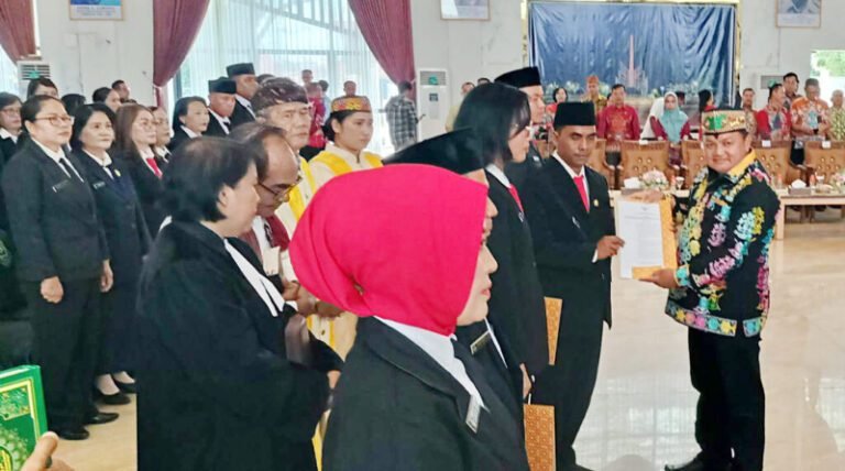 1206.DPRD Kapuas Dorong Pemerataan Akses dan Mutu Pendidikan