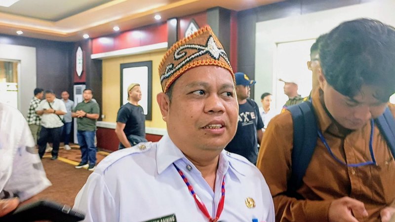 1211.Aspirasi Masyarakat Adat Akan Diproses Sesuai Aturan