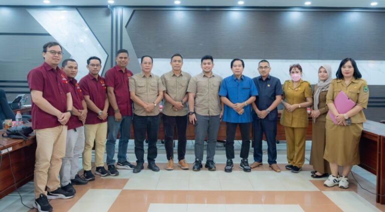 1306.Komisi IV DPRD Kapuas Dorong Pemanfaatan Stadion Panunjung Tarung