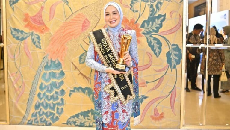 1411.Selamat Atas Penghargaan Nasional Wiyata Dharma Muda