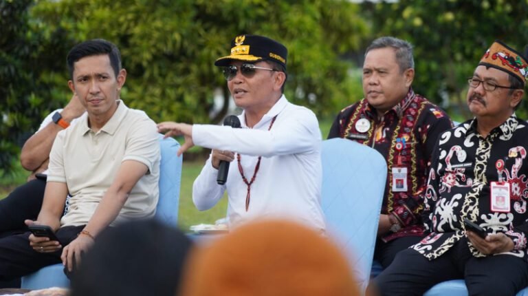 2211.Gubernur Kalteng Tekankan Media Jaga Akurasi Informasi Publik