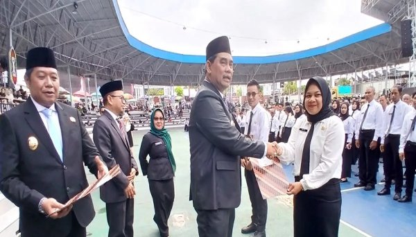 1112.Bupati Ingatkan PPPK Paruh Waktu Utamakan Integritas Kerja