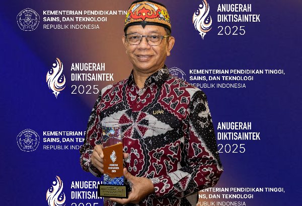 2312.UPR Raih Bronze Winner Pelaporan Data PDDIKTI 2025