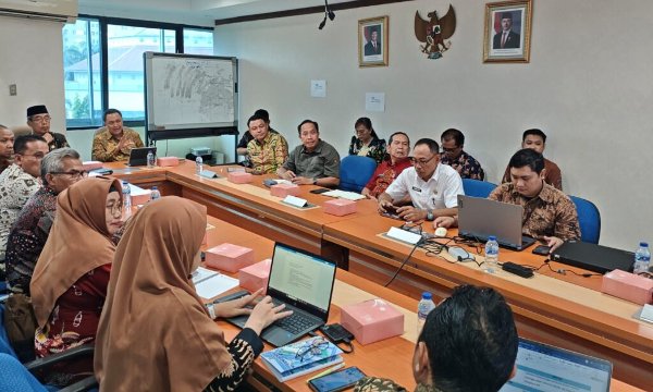 0801.Bank Dunia Kucurkan Rp120 Miliar untuk Pengelolaan Sampah di Kapuas