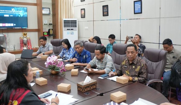 1701.TPST Segera Dibangun di Desa Barunang