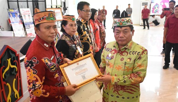 0802.Pemkab Kapuas Tingkatkan Kapasitas PPID Perangkat Daerah dan Desa