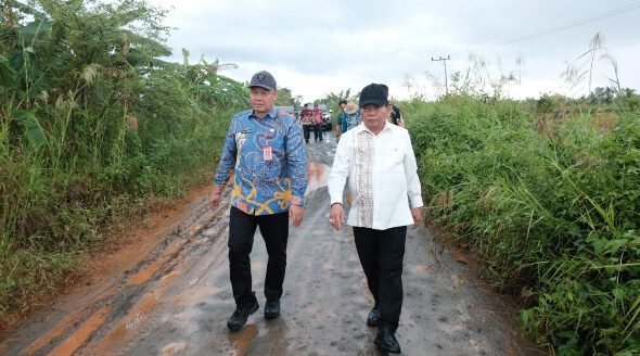 0902.Pemkab Kapuas Gaspoll Pemeliharaan Jalan Kapuas Kuala