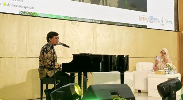 1002.Yovie Widianto Ajak Pemuda Kalteng Manfaatkan AI untuk Percepat Ekonomi Kreatif