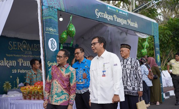 2002.BI dan TPID Gelar Operasi Pasar untuk Kendalikan Harga Pangan