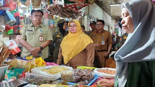 2402.Wabup Kotim Pastikan Sembako Tetap Stabil Jelang Ramadan