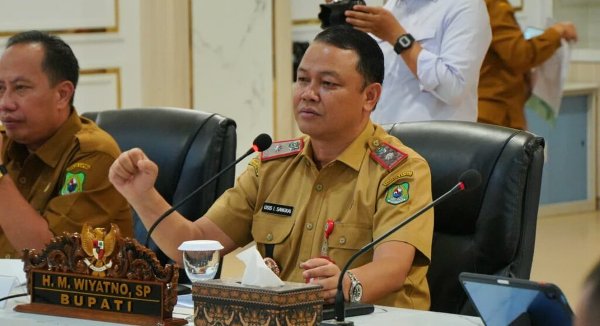 2502.Pemkab Kapuas Siapkan Pengelolaan Sampah yang Efektif