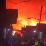 1003.Kawasan Padat Penduduk Gang Suka Maju Terbakar