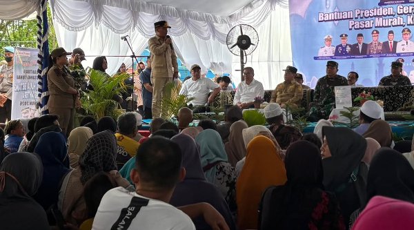1703.Gubernur Kalteng Minta Warga Awasi Penyaluran Bansos