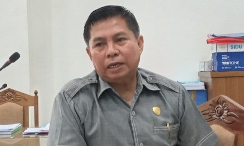 1703.Pendangkalan Sungai Mentaya Ancaman bagi Kelancaran Arus Mudik di Sampit