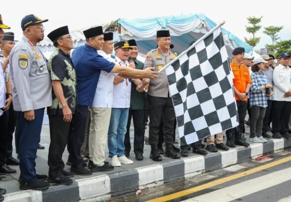 1903.Gubernur Kalteng Berangkatkan 626 Pemudik Gratis-1