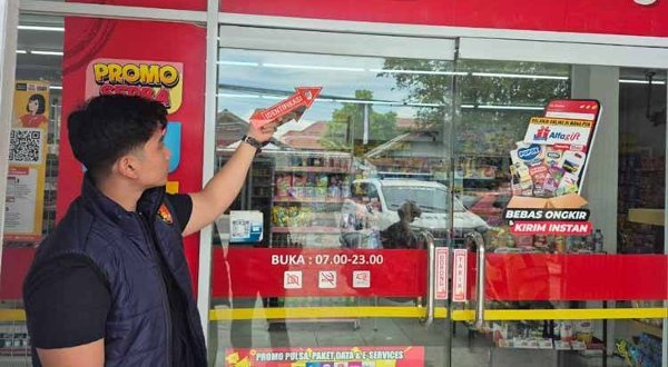 2203.Perampok Bercelurit Gasak Alfamart Junjung Buih