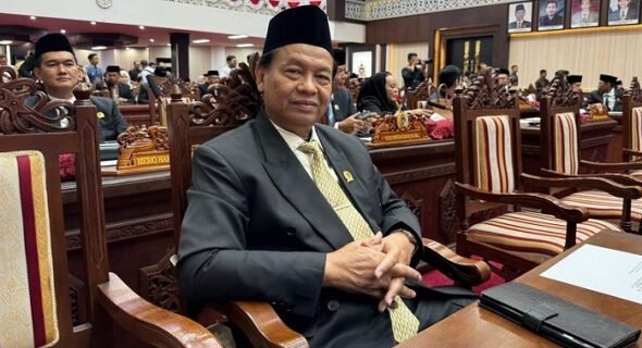 2303.DPRD Dukung Hibah Lahan untuk Sekolah Garuda